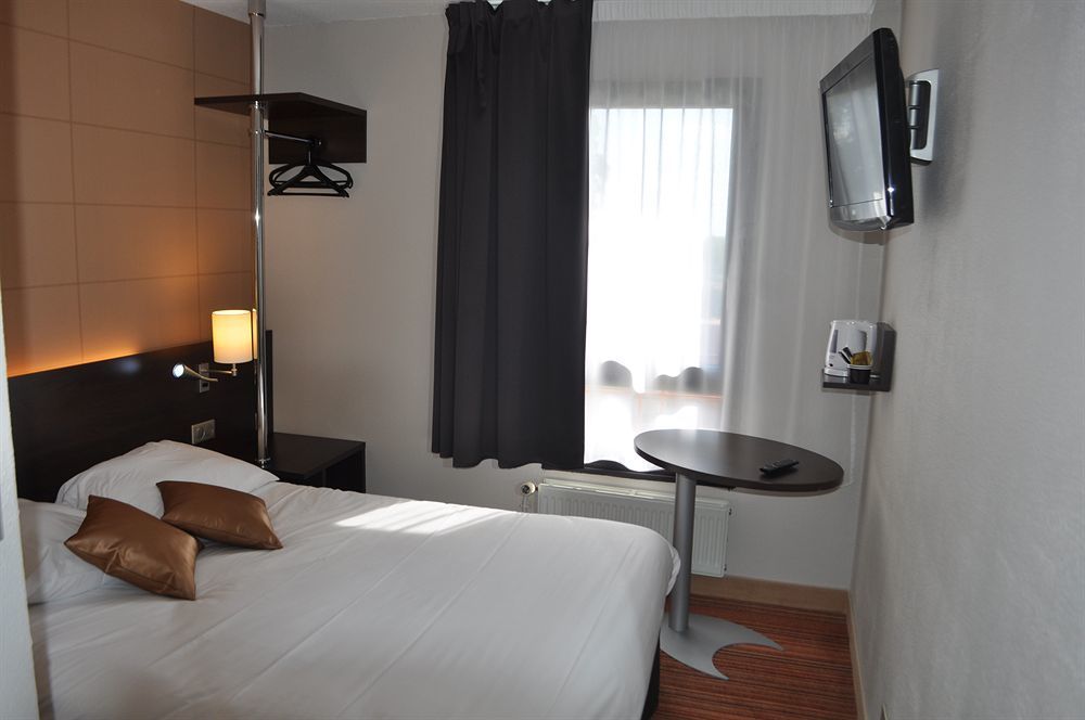 Hotel Inn Design Resto Novo Λανγκρ Εξωτερικό φωτογραφία